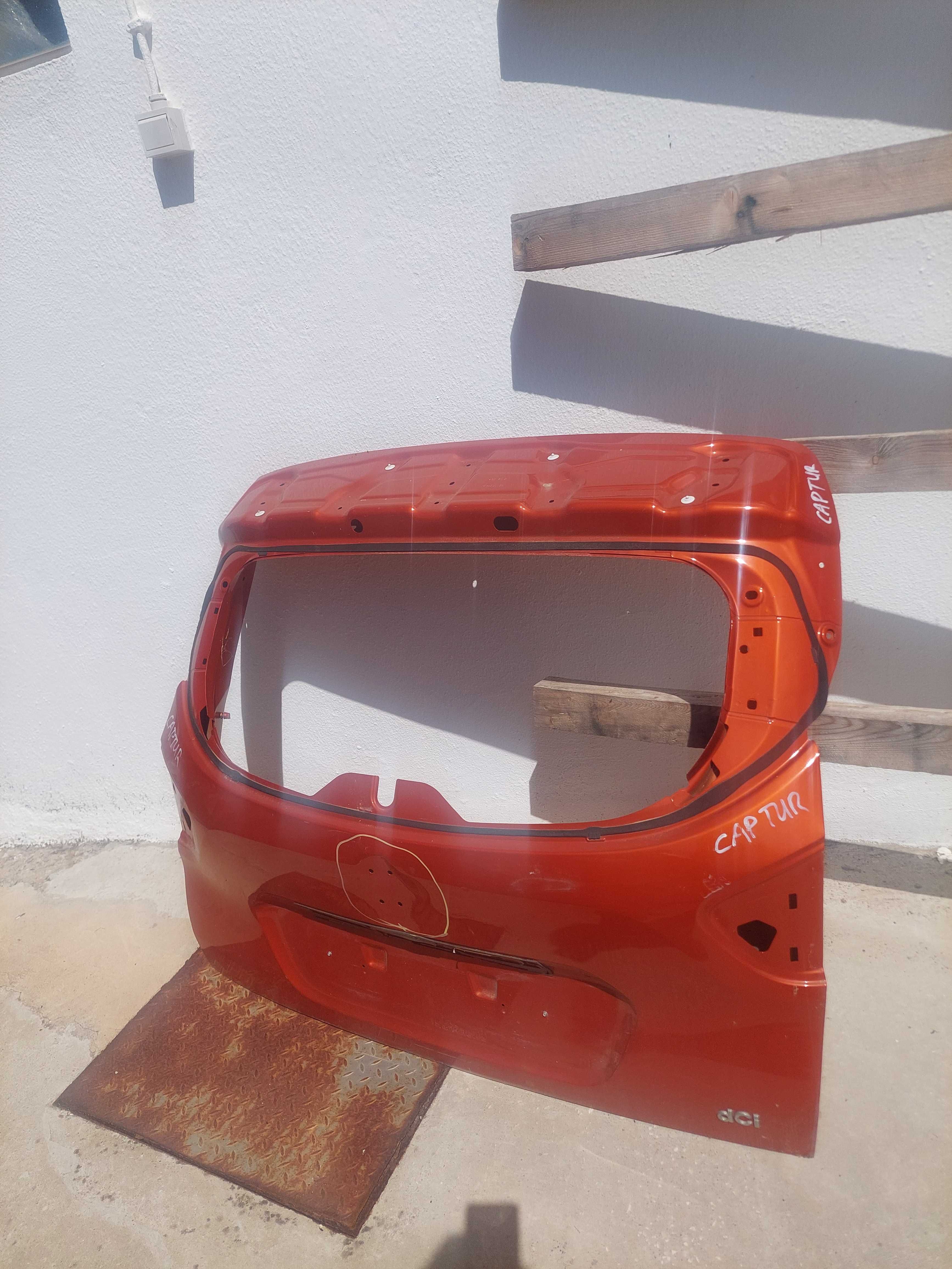 tampa de mala Renault captur