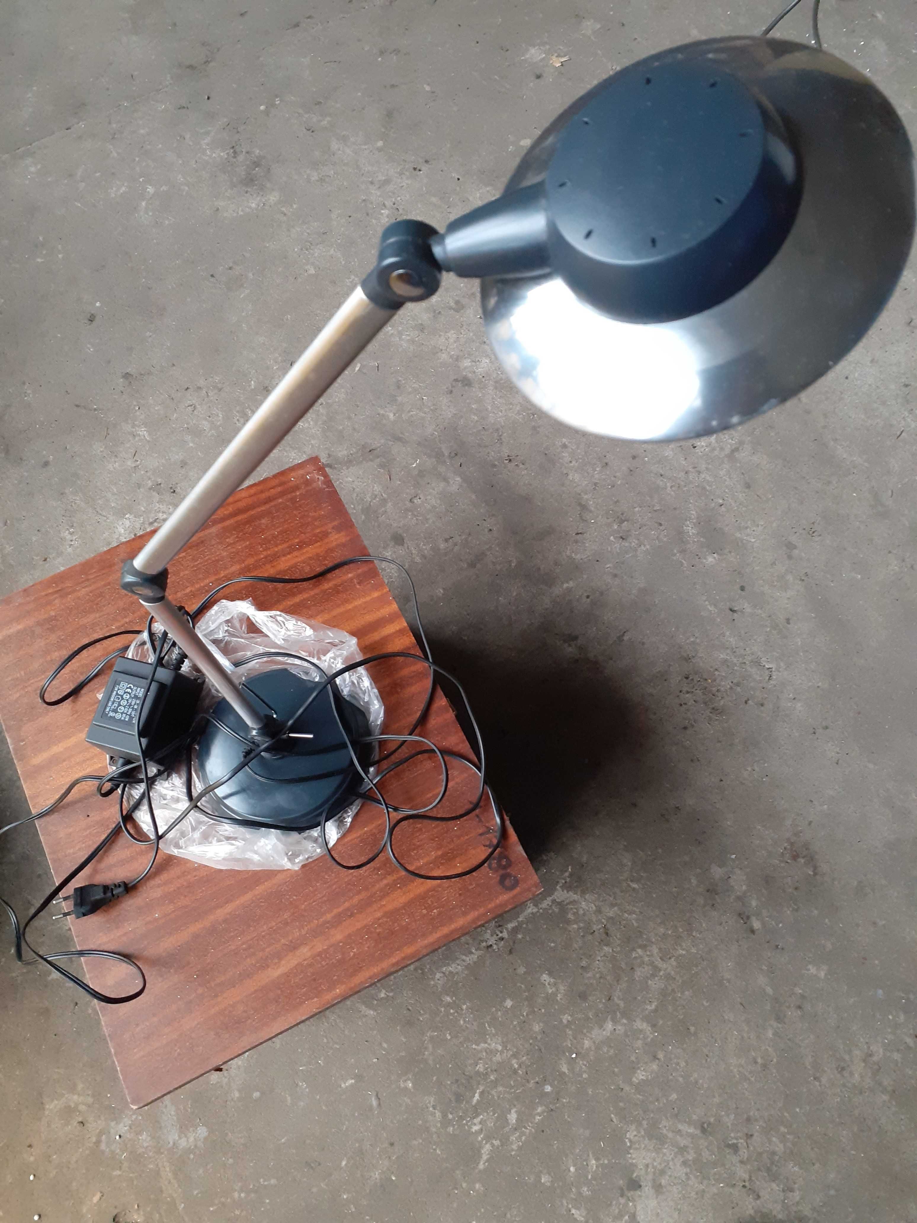 Lampka na biurko