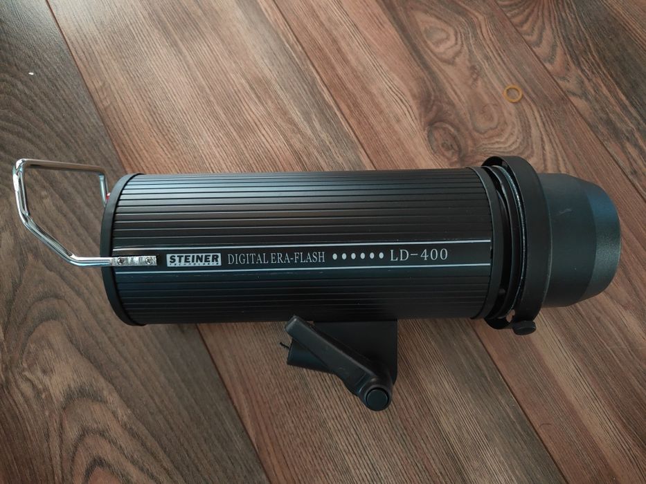 Profesjonalna lampa studyjna błyskowa 400Ws STEINER X-400