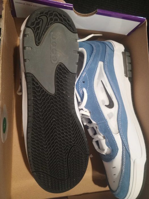 Buty Nike Air max Ishod roz  45