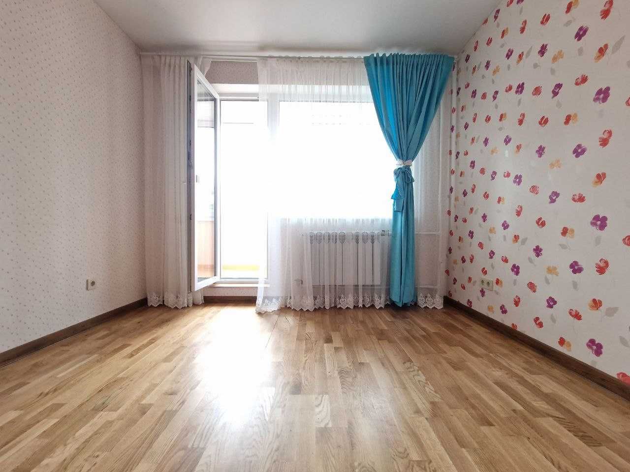 DC S4 Продам 4 комнатную квартиру Салтовка 520м-н метро Ак.Павлова