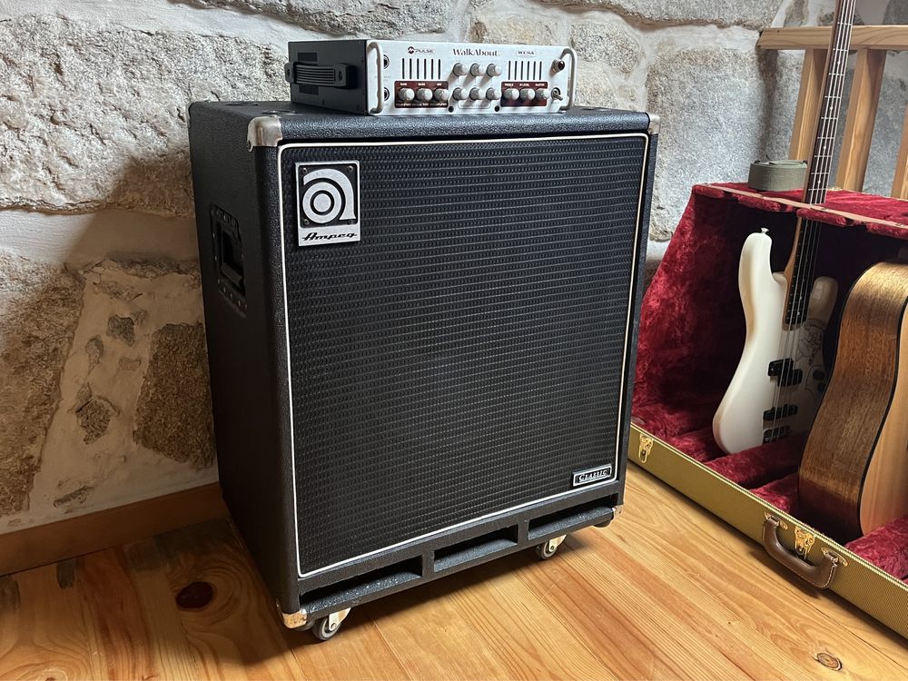 Coluna Ampeg SVT 18 E Classic Made in USA