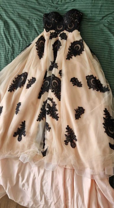 Продам весільну сукню, привезена з-за кордону