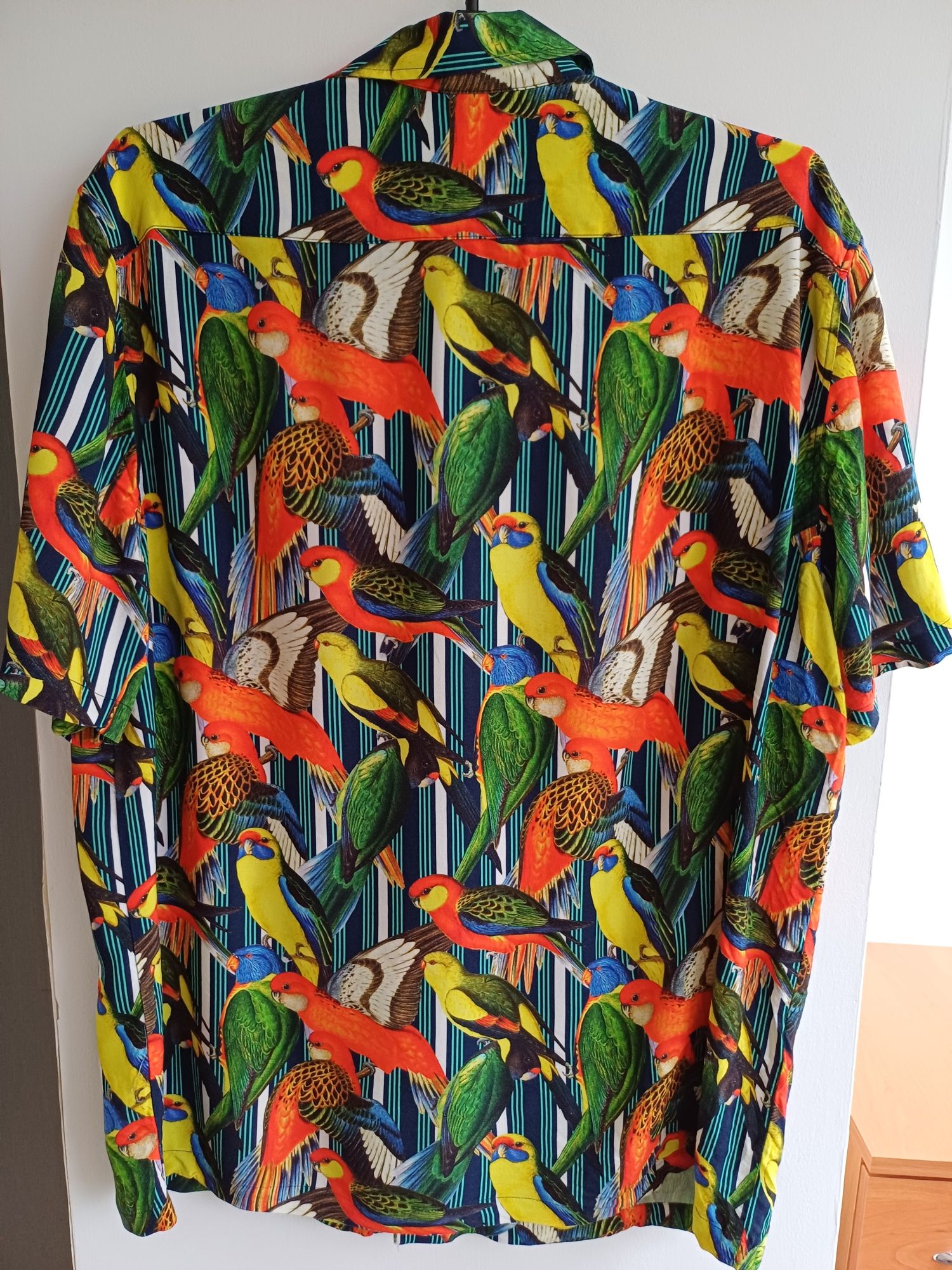 Яркая рубашка гавайка ,,Попугаи" бренда CURTIS ориг Англия L-XL
