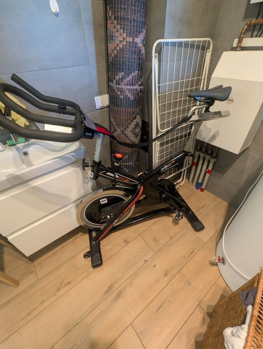 Rower spinningowy BH SB2.6