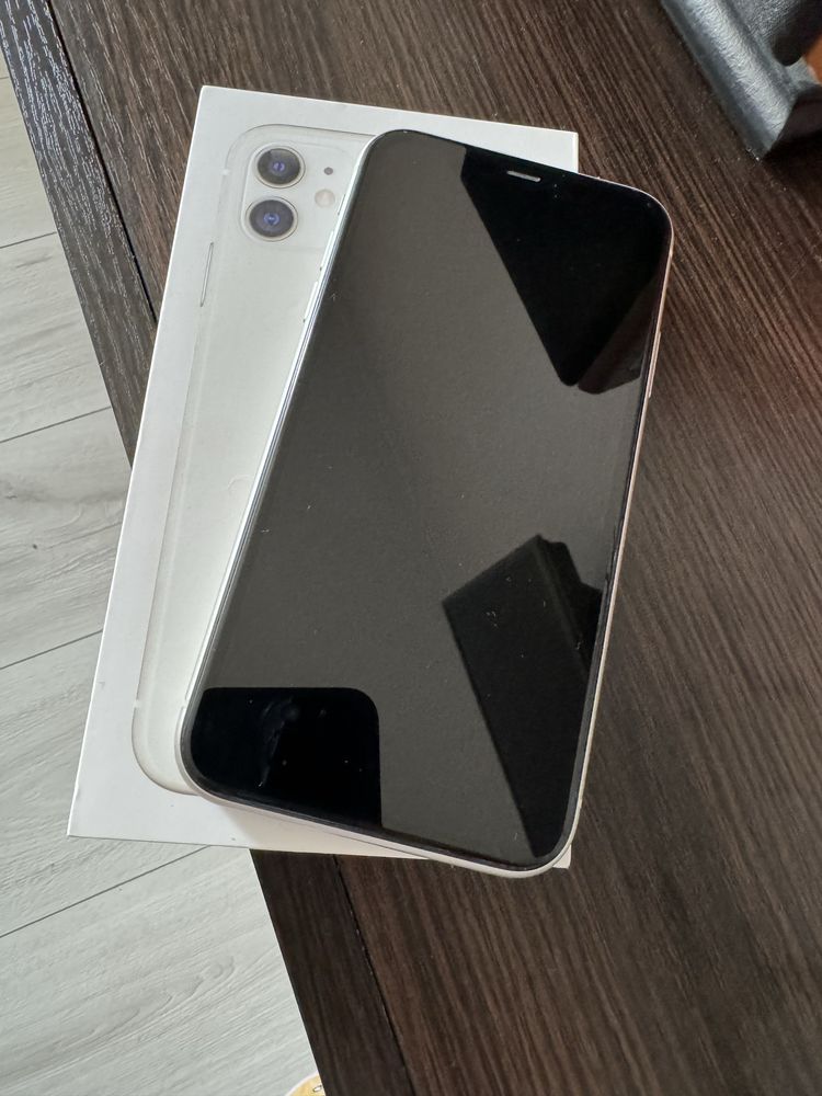 iPhone 11, White, 64GB