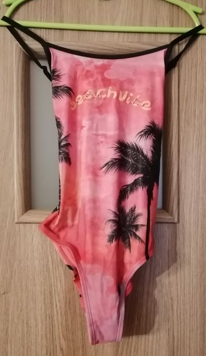 Stroj kąpielowy jednoczęściowy