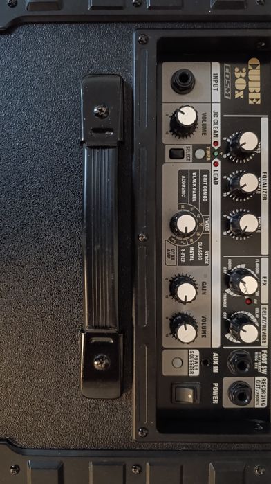 Jackson JS32 Dinky DKA M + Roland Cube 30