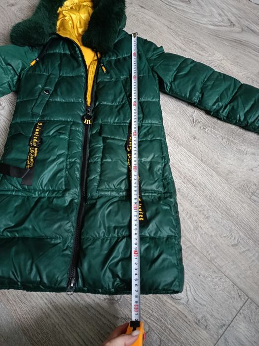 Зимова куртка для дівчинки