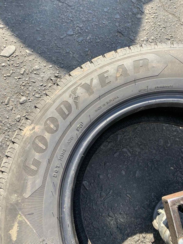 Шини 215/75 R16C Goodyear 2021/19 рік літо 7/7,5 мм