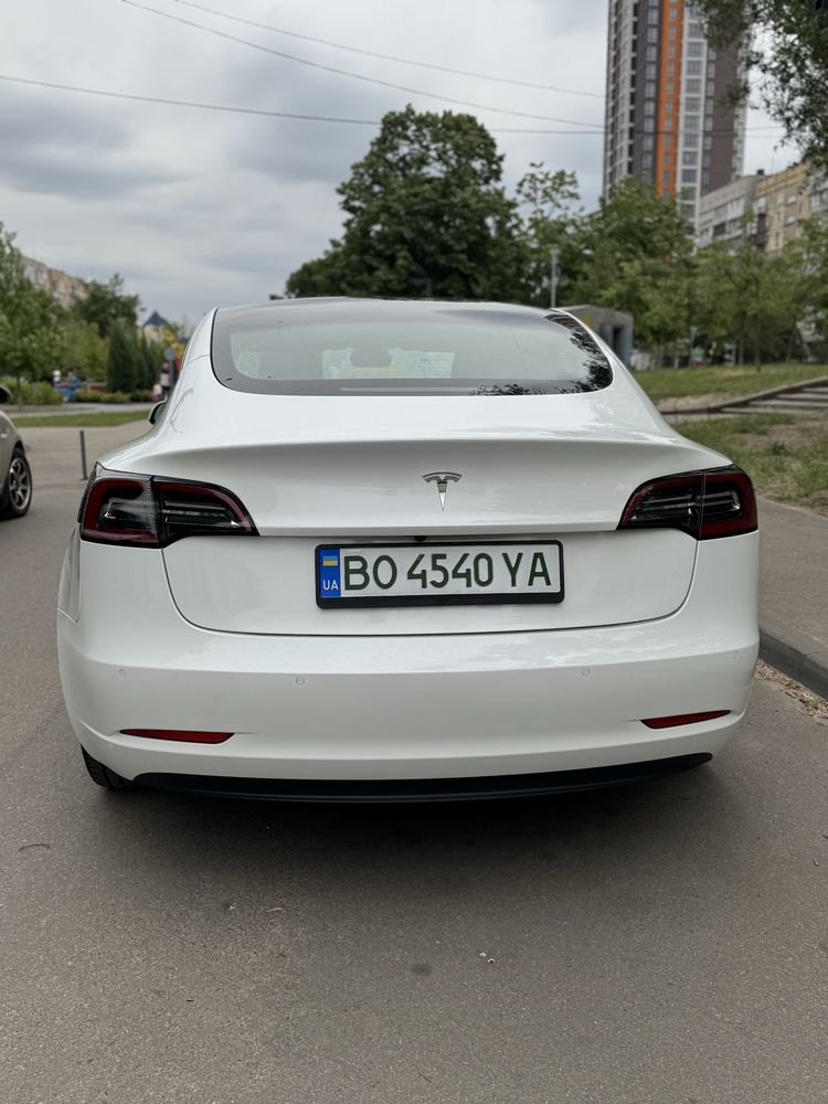 Tesla Model 3 2022 Standart Plus