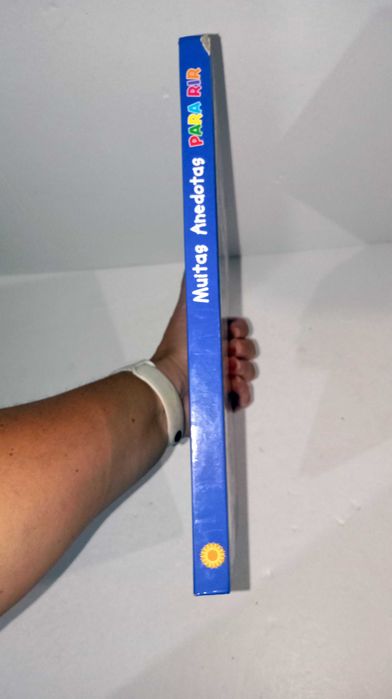 Muitas Anedotas para Rir