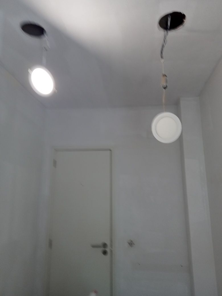 Trabalhos de trolha pintura e canalização