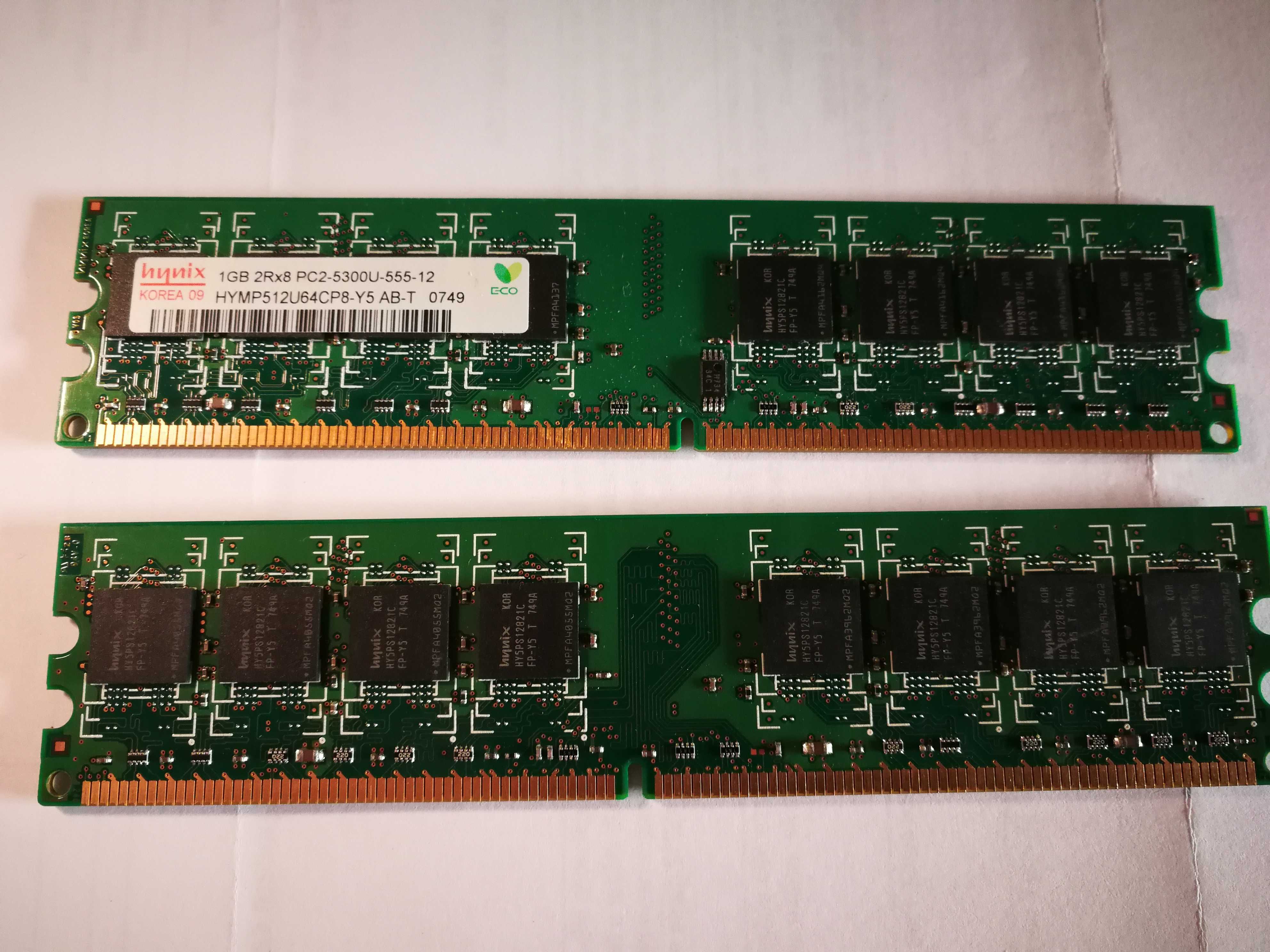 2 x Memoria RAM HYNIX 1GB 2Rx8 PC2-5300U 555 Mhz DDR2