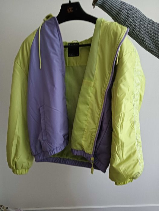 Casaco com capuz muito bonito