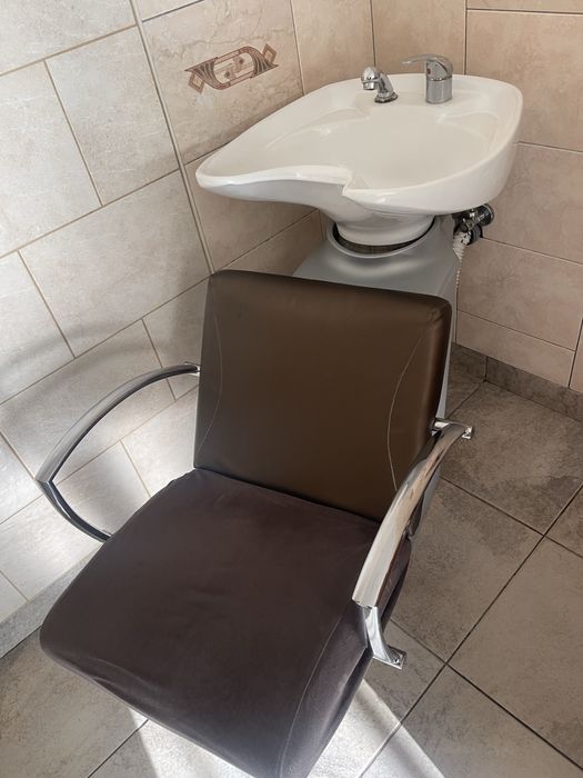 Перукарська мийка