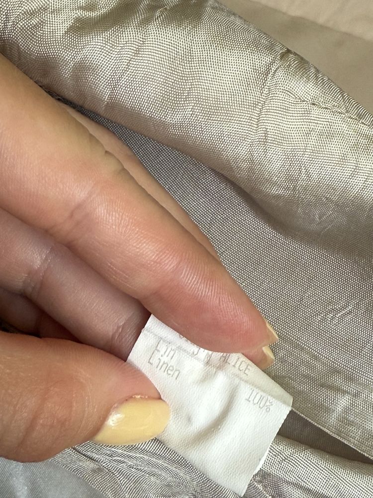 трендова жилетка льон Zara