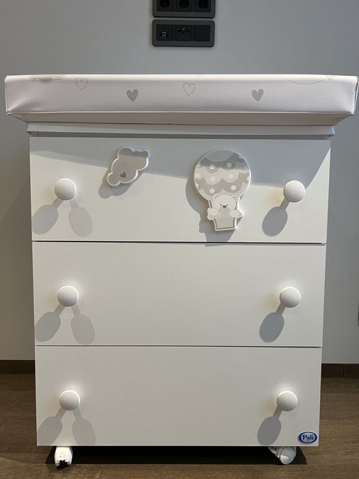 Сповівальний комод з ванночкою Pali . Пеленатор . Стан ідеальний