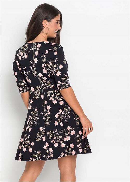 B.P.C sukienka czarna w kolorowe kwiaty rozkloszowana ^46