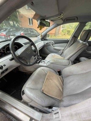 Mercedes W220 Sklasa
