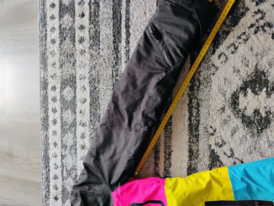 Urzywany kurtka narciarska z cropp