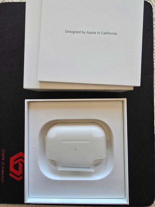 Apple AirPods Pro (3.ª gen) Caixa MagSafe originais com fatura | NOVOS