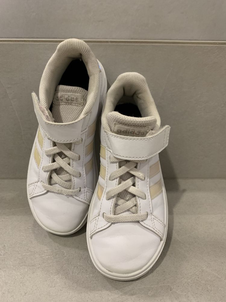 Buty Adidas 29 dla dziewczynki