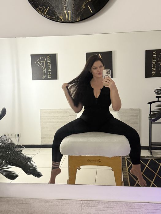 Массаж. Центр. Телесная терапия для полного расслабления.