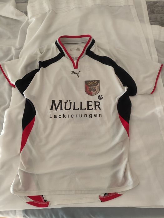 Camisola futebol - oficial de jogo