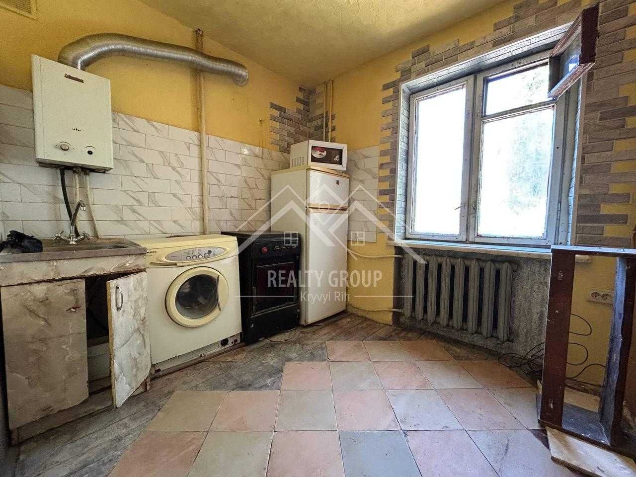 Продаж 1к квартири під ремонт на Восходе