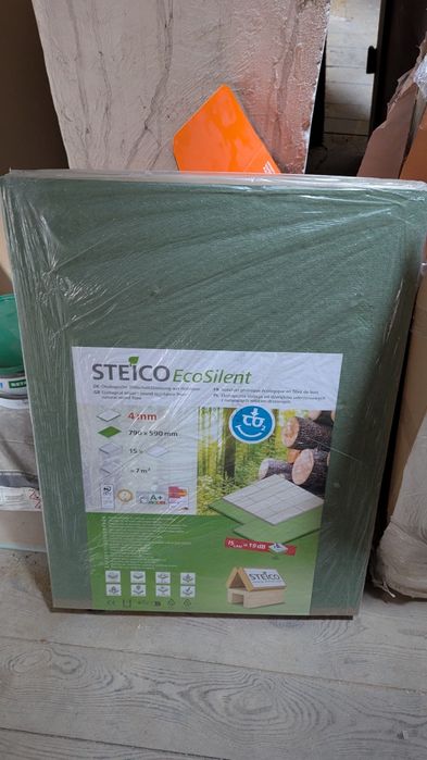 Podkład pod panele 4mm, 3x7m2 / wyrównianie podłoża / izolacja