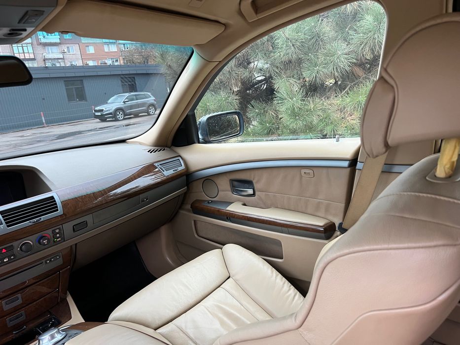 BMW 735 Series Long