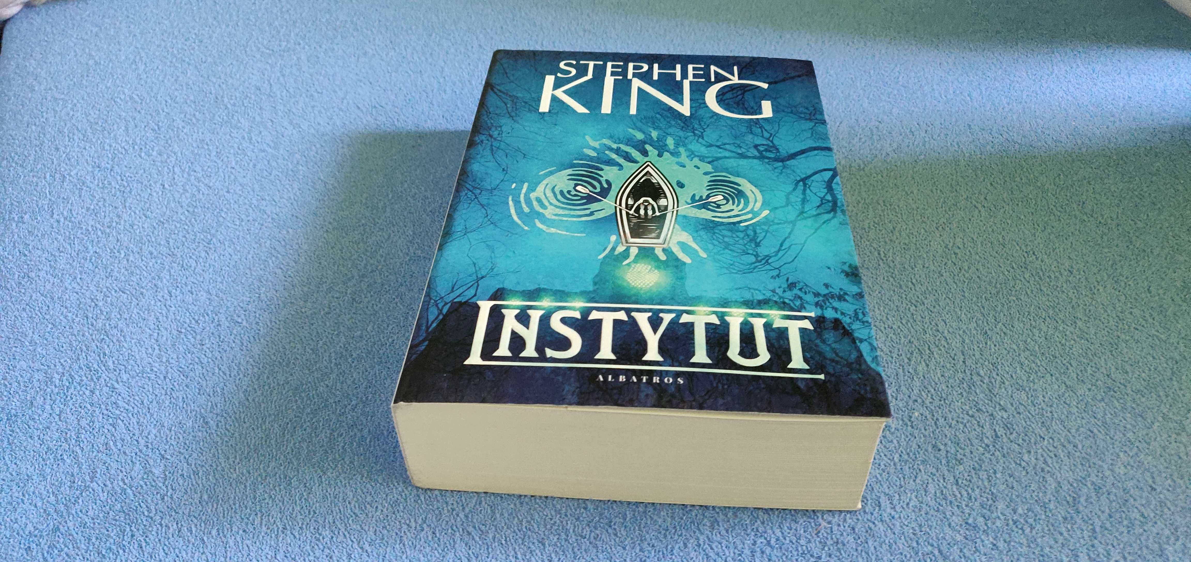 Stephen King	- Instytut