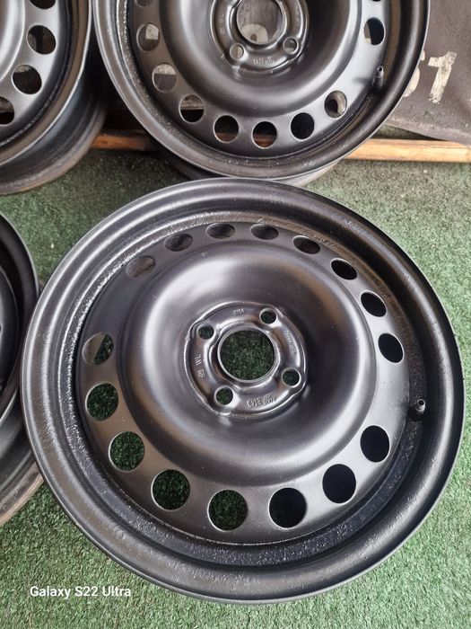 Felgi stalowe 15 4×100 Opel Corsa Astra Adam Fiat Grande Punto
