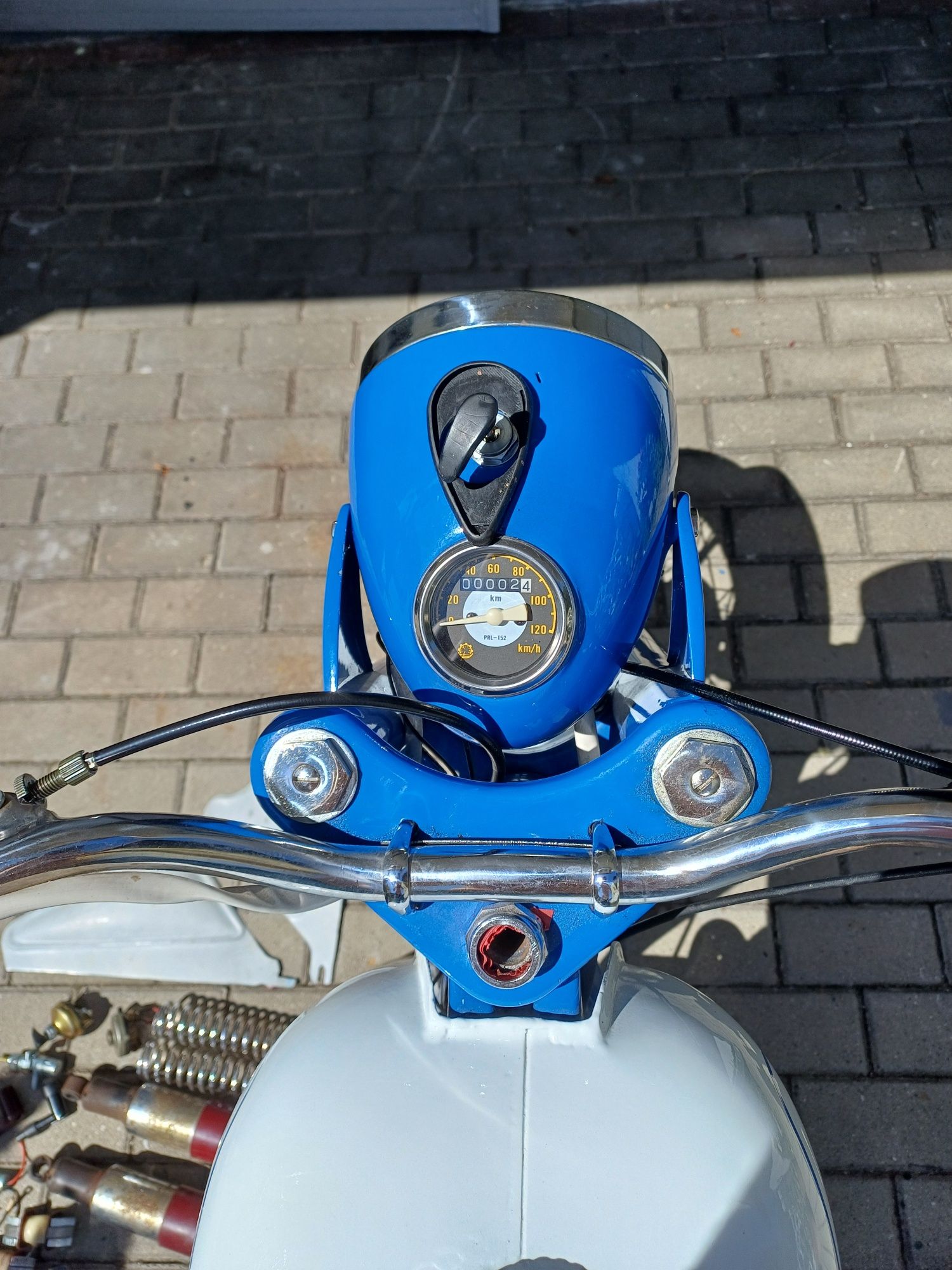 Wsk m06 b1 dwuramówka