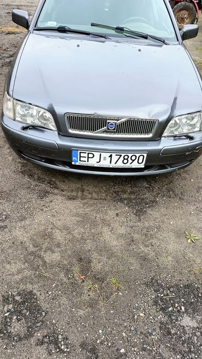 Volvo V40 1.9 TD kombi