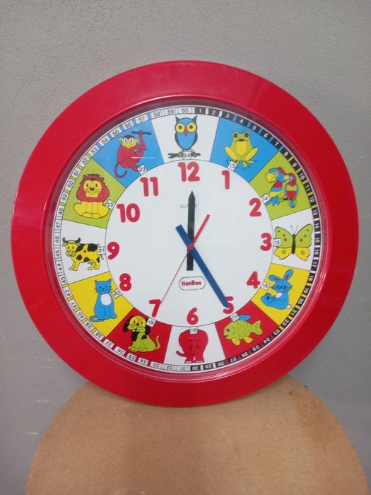 Relógio de parede para quarto de criança