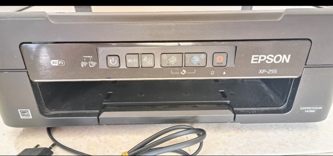 Impressora Epson em ótimo estado.