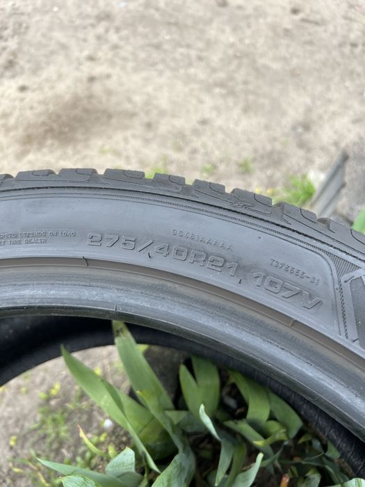 Зимова гума 275/40/21