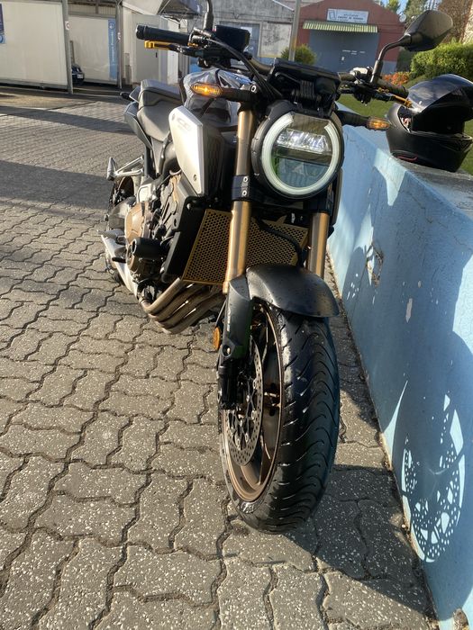 Honda Cb650r  c/14000km