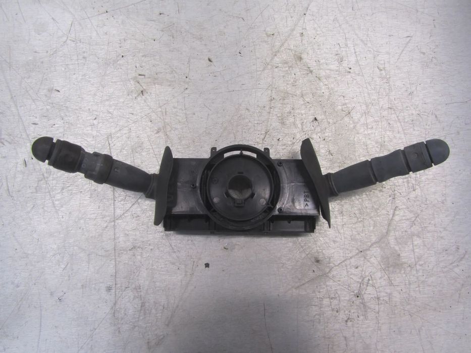 Iveco Daily 06-&gt;przełącznik zespolony pod kierownicę