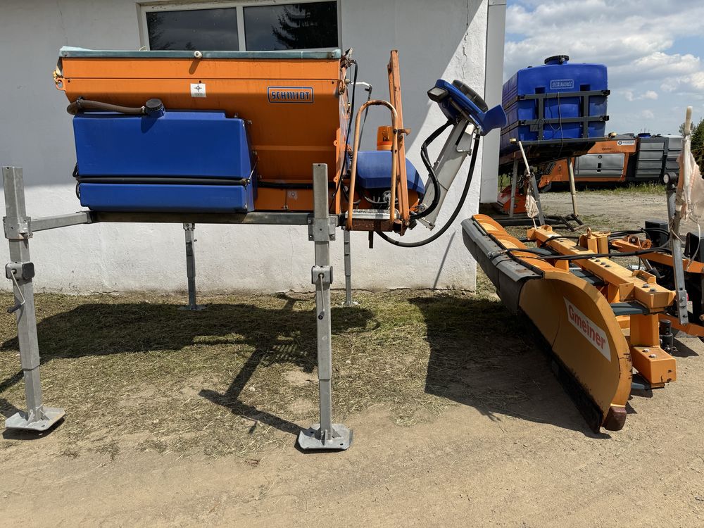 Zestaw do Unimog Schmidt Taśma Stratos 1,5 + pług śnieżny piaskarka