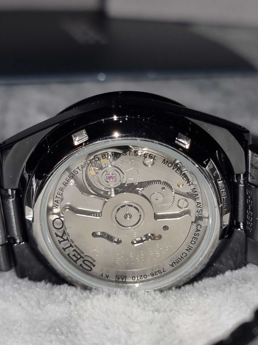 Nowy Seiko Komplet Paragon przeszklony dekiel model SNKE03K1