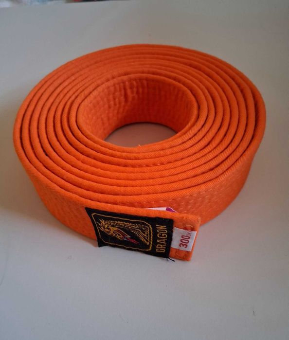 Cintos para Artes Marciais / Martial Arts Belts - DRAGON e DOMYOS