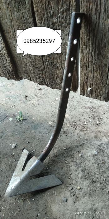Передплужник лапа культиватора зі стійкою