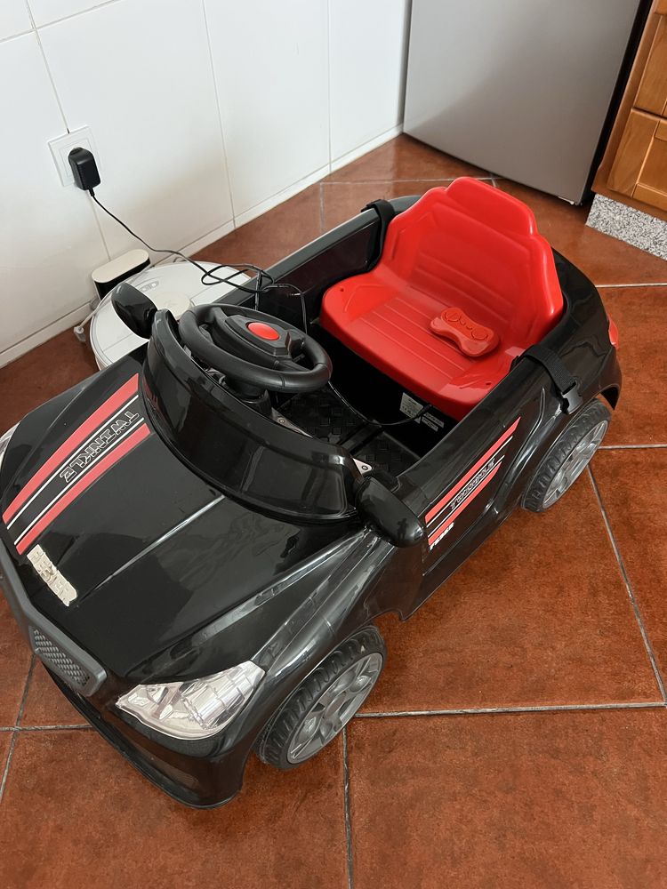 Carro crianca feber com comando