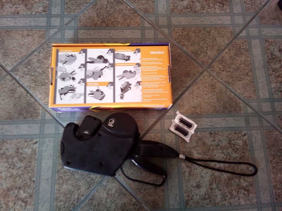 Etiquetadora, como NOVA!