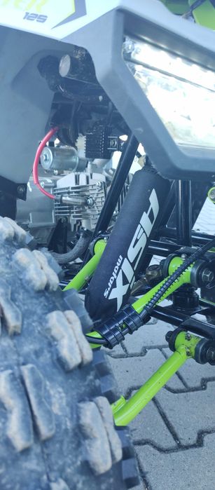 Quad Asix Hunter 125  kola 8"