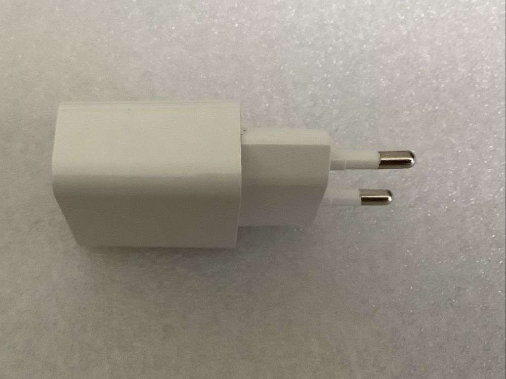 Adaptador AC - Carregador USB 5V 2.0A