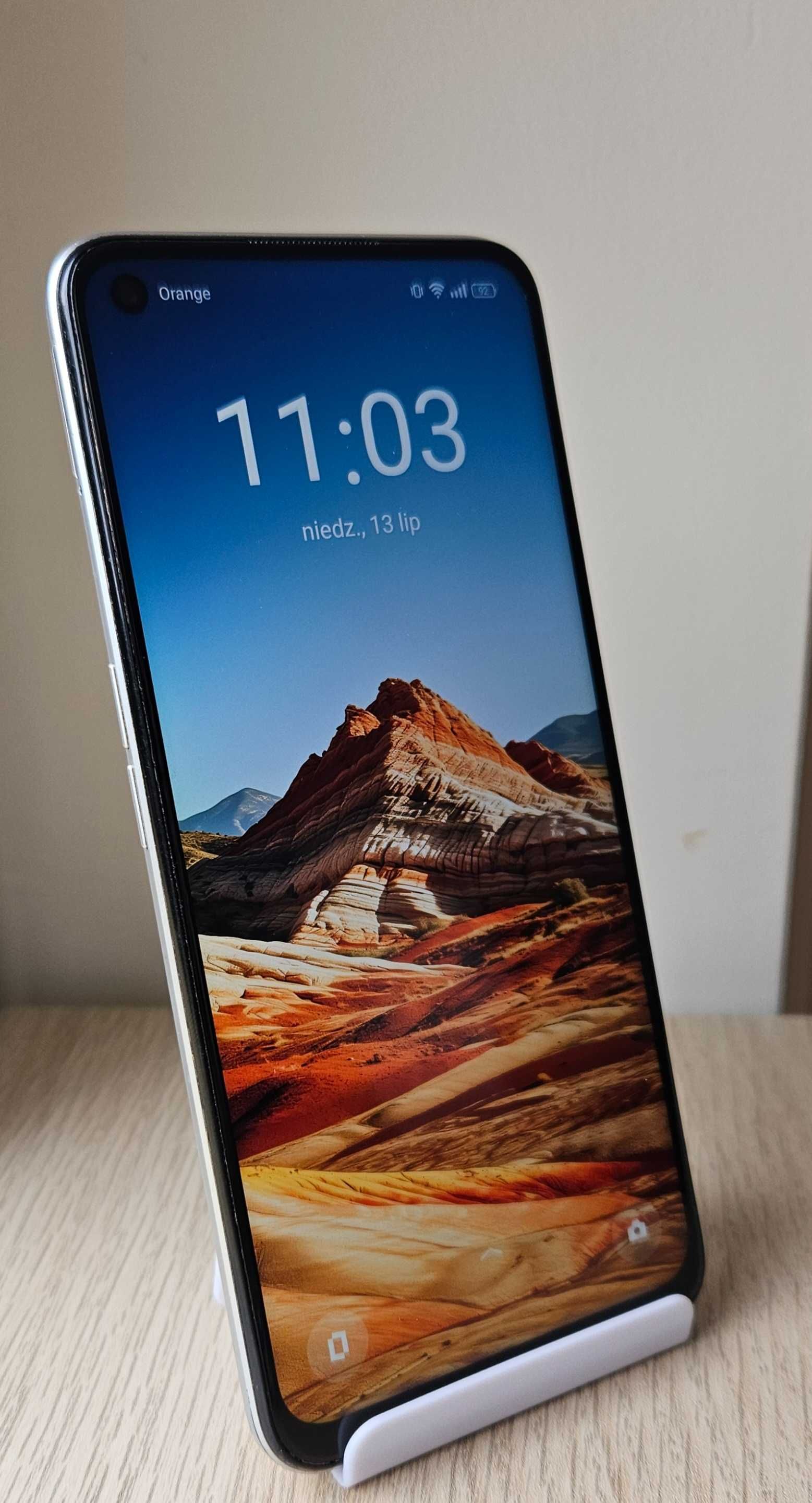 Realme 9 5G 4/64 GB, 6,6" 120 Hz 50 Mpx 5000 mAh NFC dual SIM